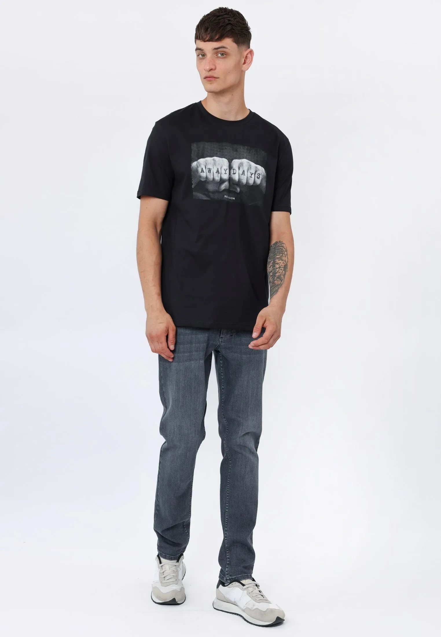 AWAY DAYS T-SHIRT BLACK