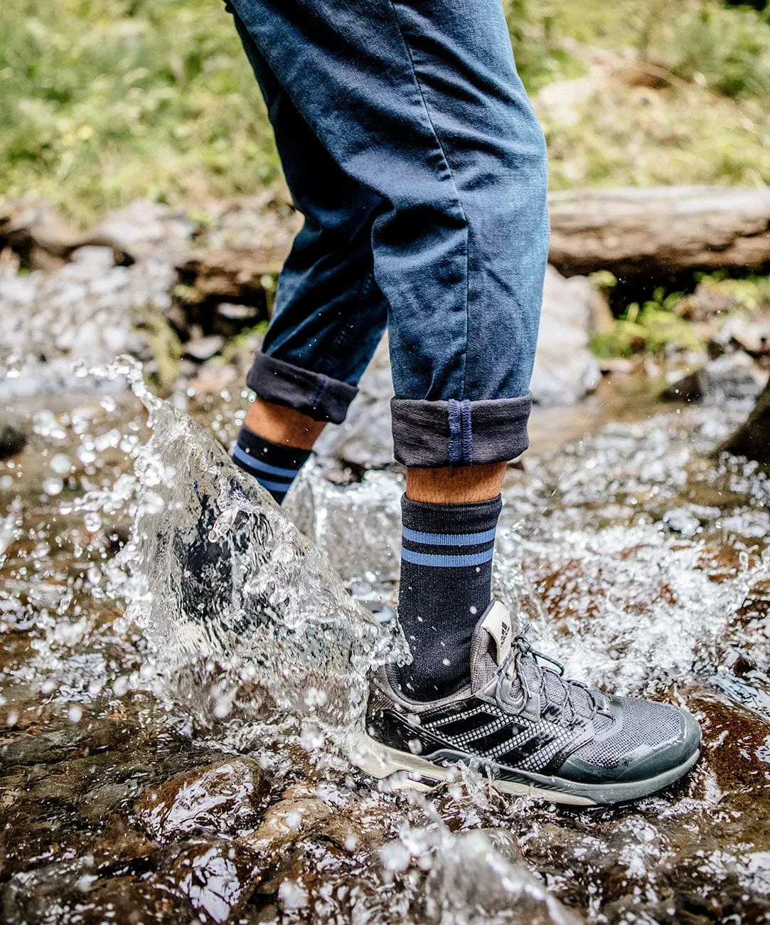 Crosspoint Essentials Waterproof Socks: Stripe