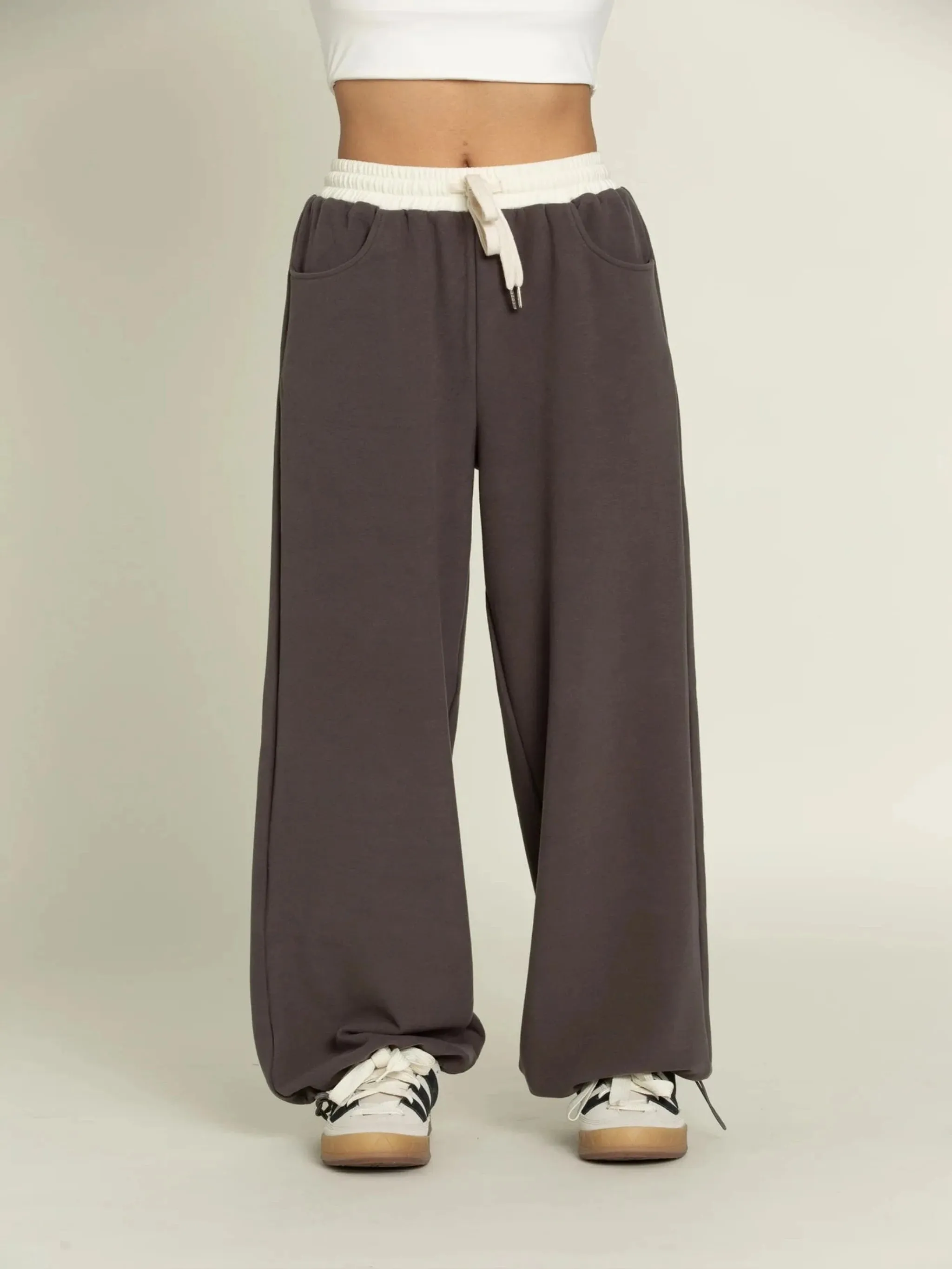 Wide Leg Gold Hinge Pants in Charcoal