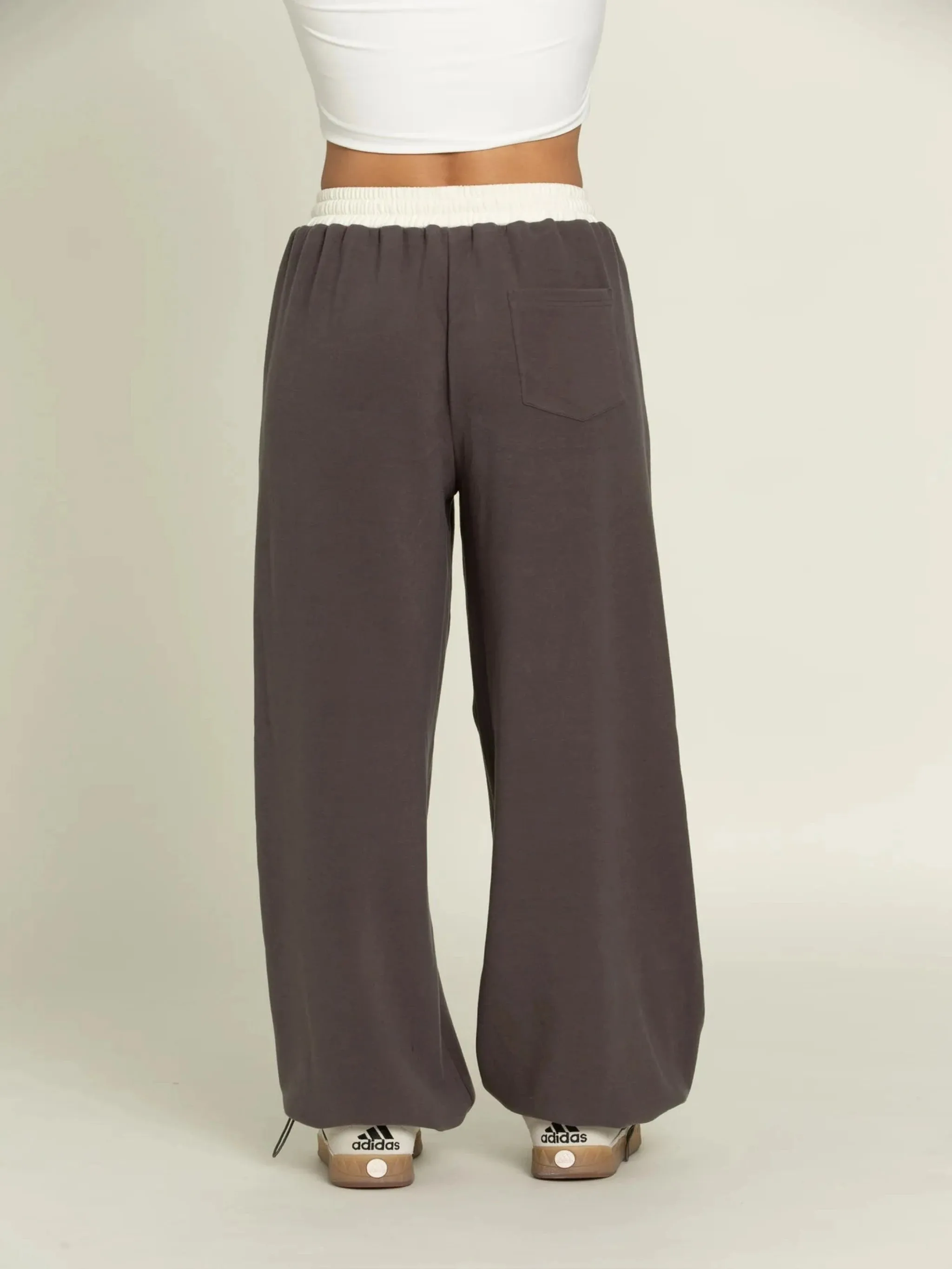 Wide Leg Gold Hinge Pants in Charcoal