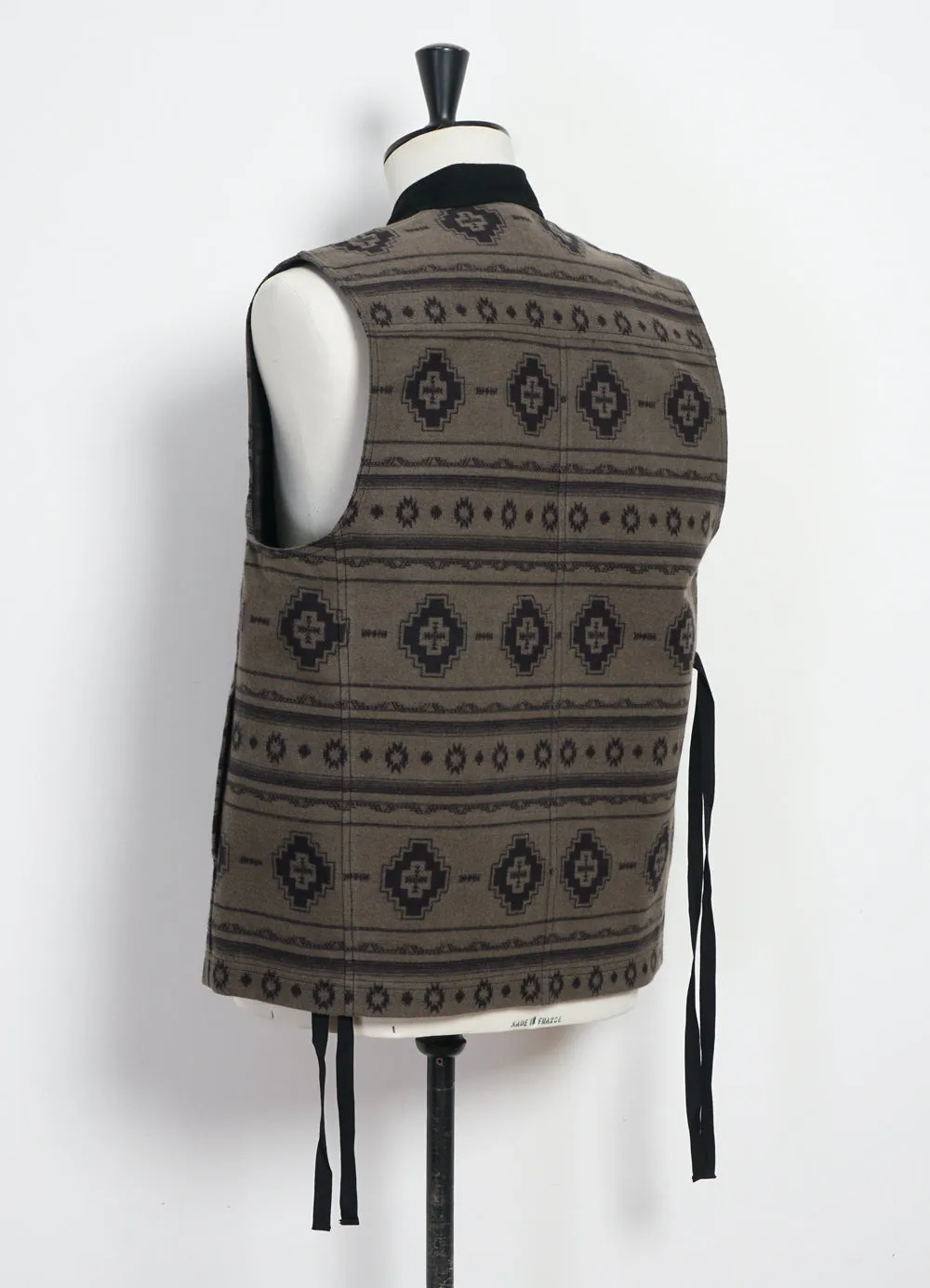 Eastern-Inspired Hauk Waistcoat - Inca Black Design