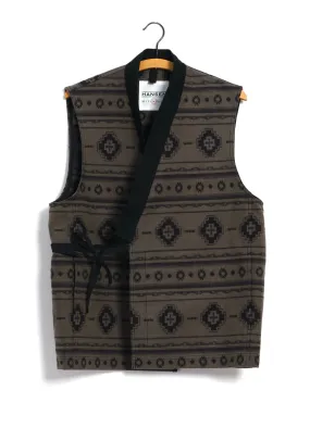 Eastern-Inspired Hauk Waistcoat - Inca Black Design