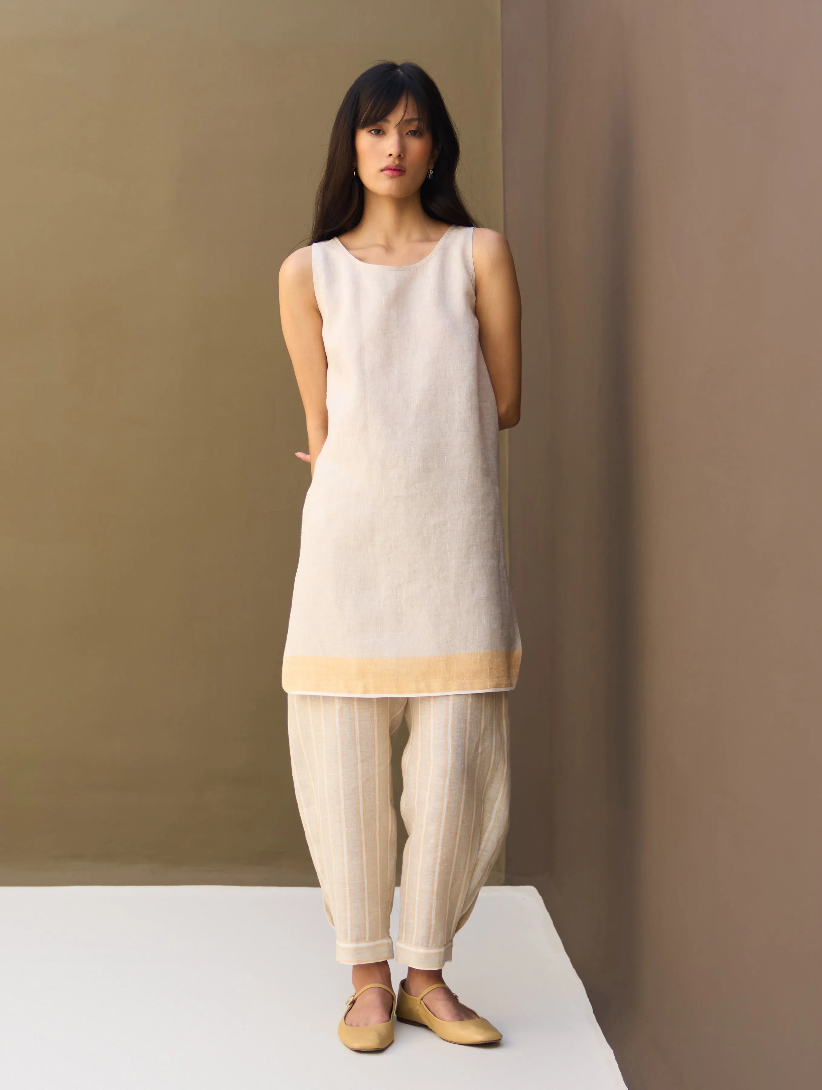 Nu Border Linen Kurta Set - Natural