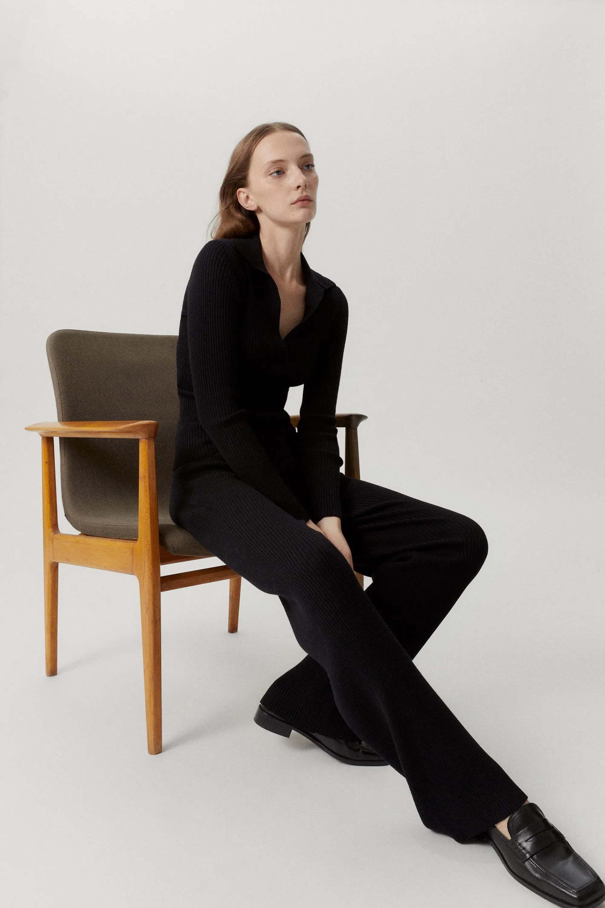 The Merino Wool Ribbed Pants