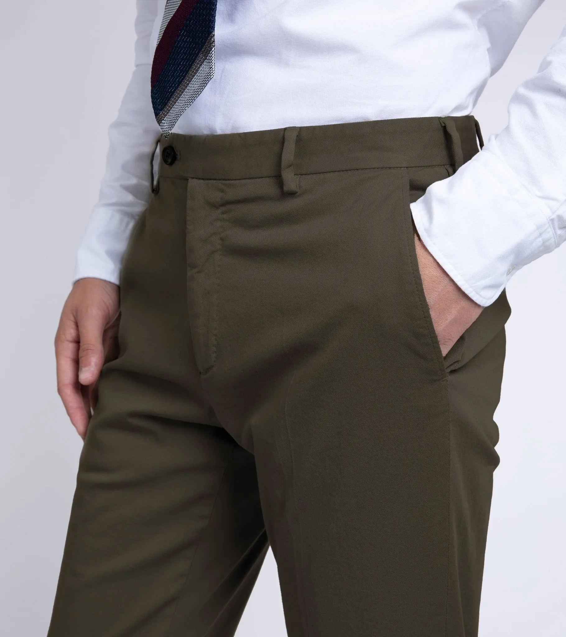 Trunk Welbeck Flat Front Cotton Trousers: Olive